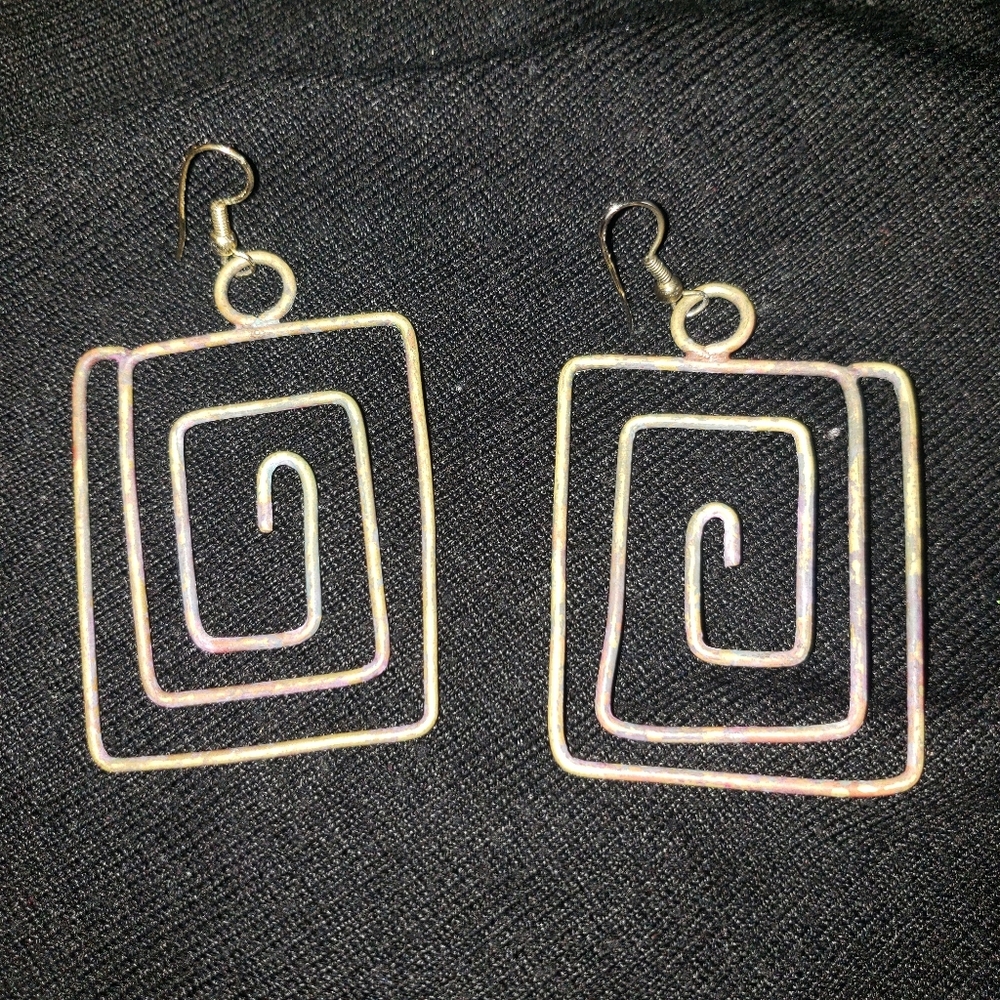 🍀$3 add-on🍀  Vintage earrings